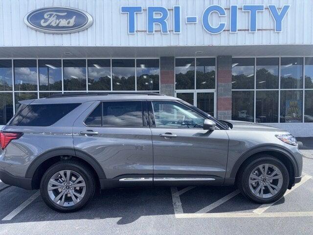 new 2025 Ford Explorer car, priced at $48,015