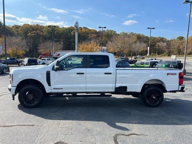 new 2024 Ford F-250 car, priced at $70,900