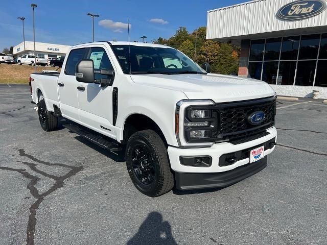 new 2024 Ford F-250 car, priced at $70,900