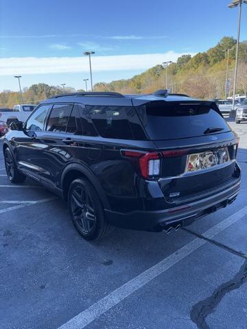 new 2025 Ford Explorer car, priced at $60,815