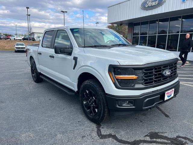 new 2024 Ford F-150 car, priced at $51,015