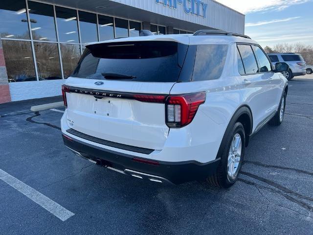 new 2025 Ford Explorer car, priced at $44,265