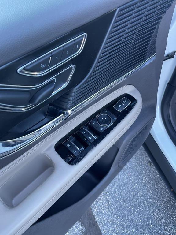 used 2022 Lincoln Corsair car