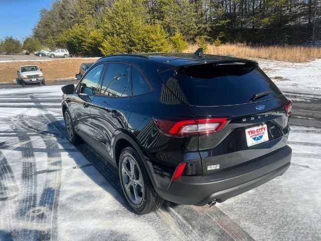 new 2025 Ford Escape car, priced at $33,070