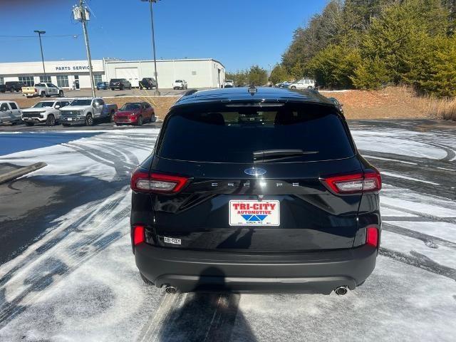 new 2025 Ford Escape car, priced at $33,070