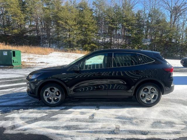 new 2025 Ford Escape car, priced at $33,070