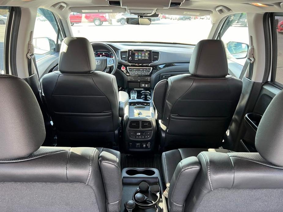 used 2022 Honda Pilot car, priced at $37,750