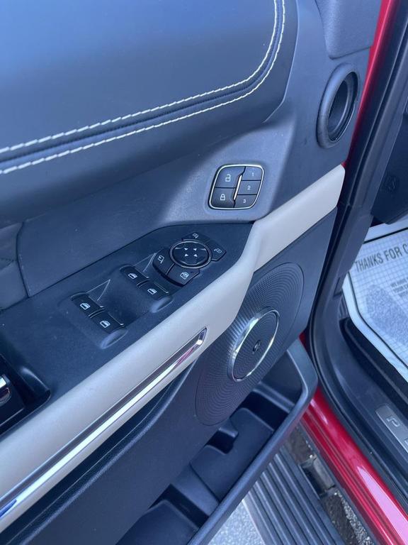 used 2022 Ford Expedition Max car