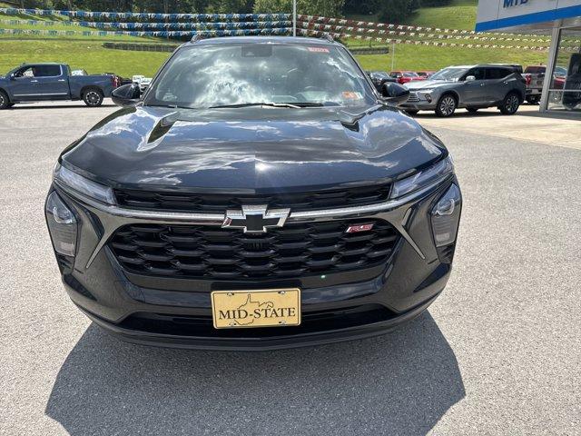 new 2025 Chevrolet Trax car, priced at $26,900