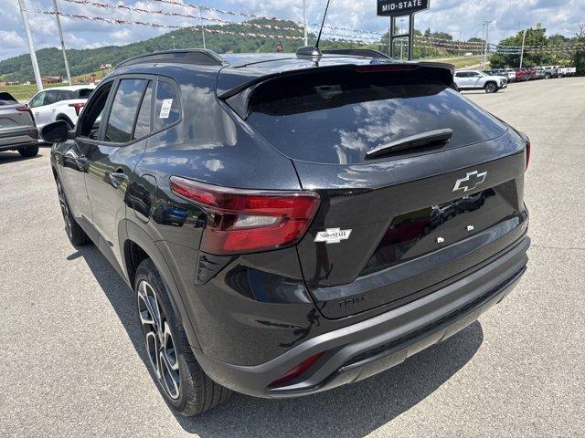 new 2025 Chevrolet Trax car, priced at $26,900