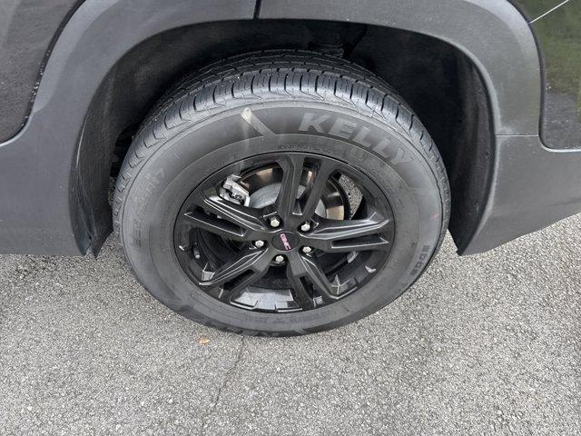 used 2024 GMC Terrain car, priced at $30,201