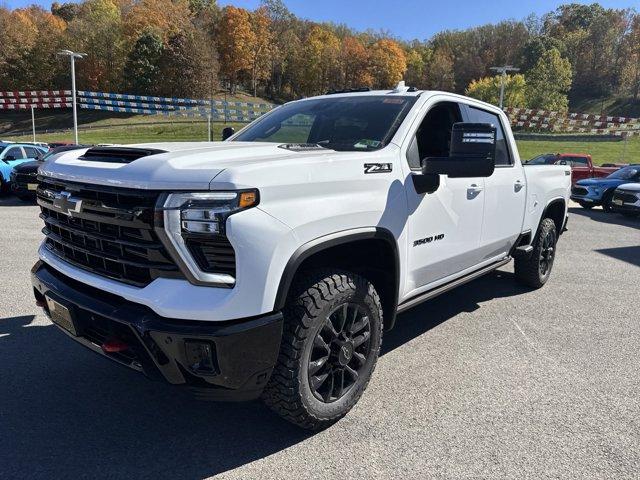 new 2025 Chevrolet Silverado 3500 car, priced at $82,658