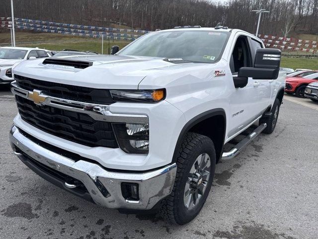 new 2025 Chevrolet Silverado 3500 car, priced at $70,364