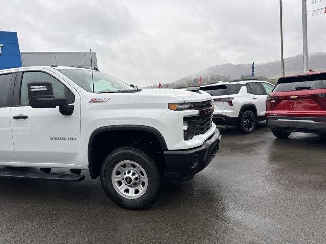 new 2025 Chevrolet Silverado 3500 car, priced at $63,683