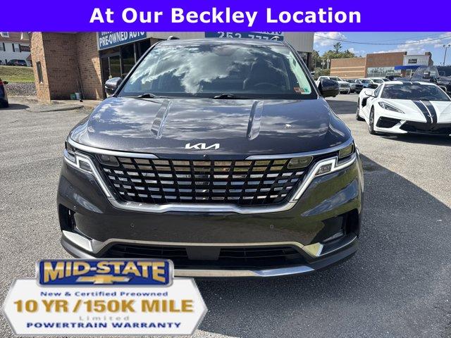 used 2024 Kia Carnival car, priced at $39,393