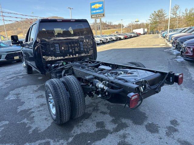 new 2025 Chevrolet Silverado 3500 car, priced at $66,347