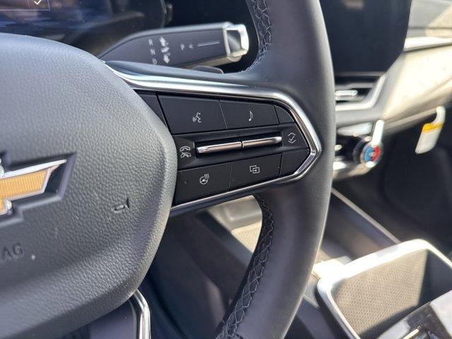 new 2026 Chevrolet Equinox car, priced at $29,610