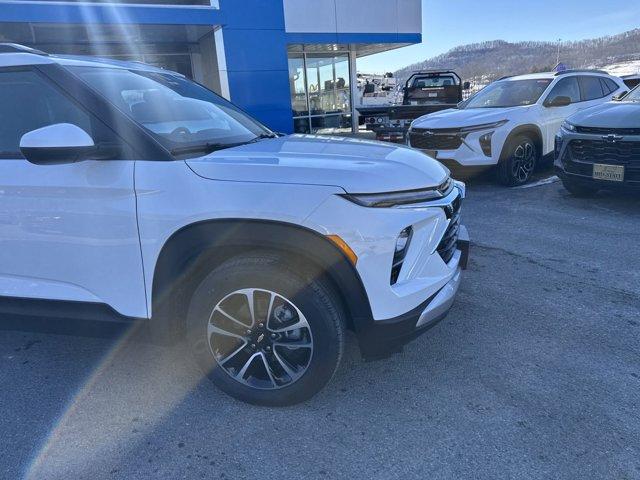 new 2025 Chevrolet TrailBlazer car, priced at $24,926