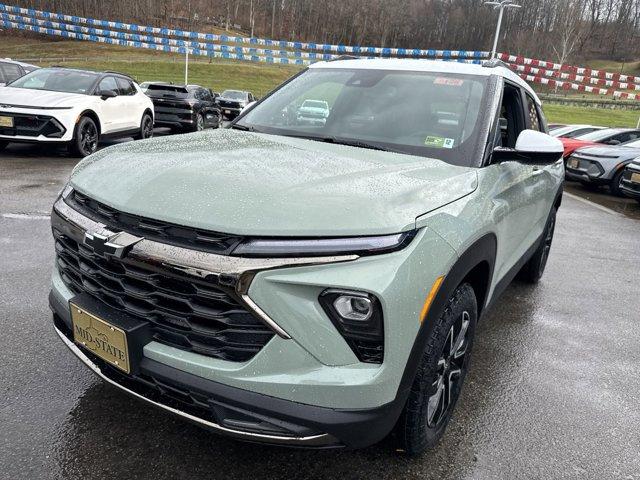 new 2025 Chevrolet TrailBlazer car, priced at $33,082