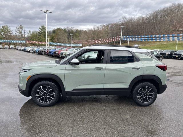 new 2025 Chevrolet TrailBlazer car, priced at $33,082