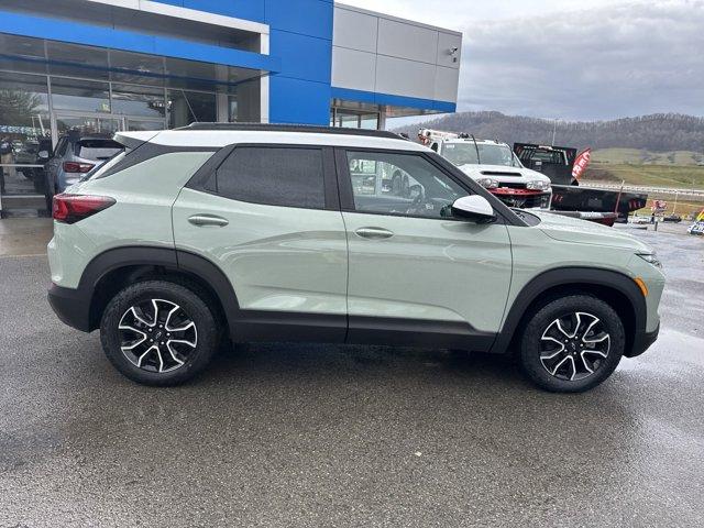 new 2025 Chevrolet TrailBlazer car, priced at $33,082