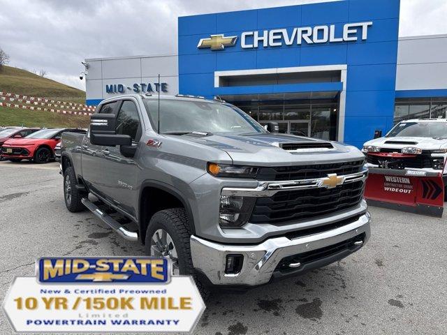 new 2025 Chevrolet Silverado 3500 car, priced at $70,070