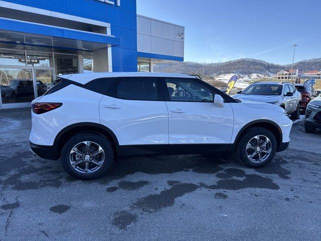 new 2025 Chevrolet Blazer car, priced at $34,910