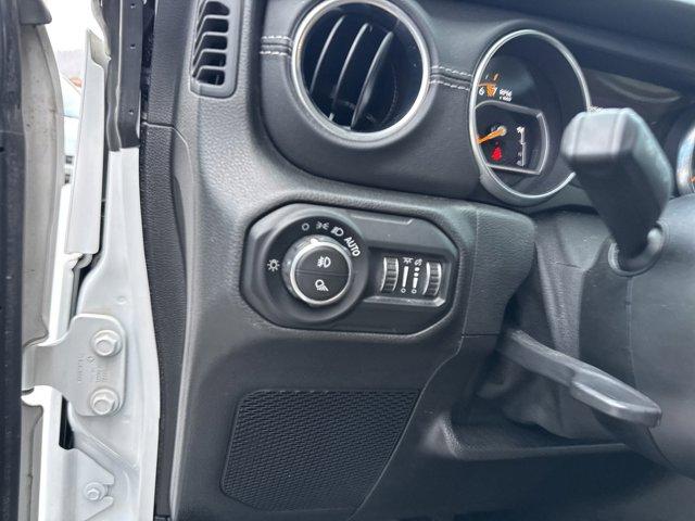 used 2021 Jeep Gladiator car, priced at $31,766