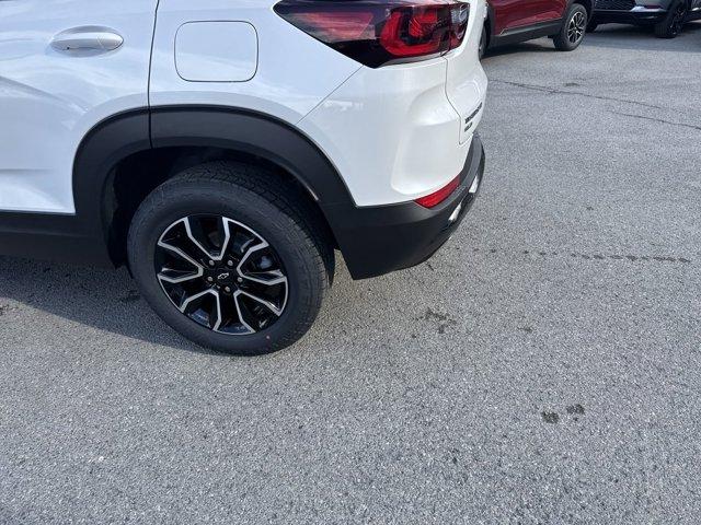 new 2025 Chevrolet TrailBlazer car, priced at $30,585