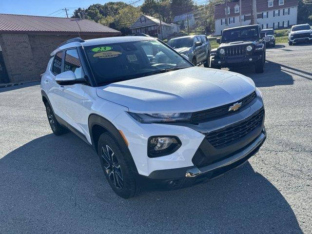 used 2023 Chevrolet TrailBlazer car, priced at $25,365