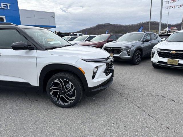 new 2025 Chevrolet TrailBlazer car, priced at $30,754