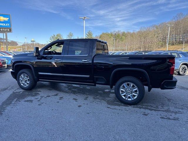 new 2025 Chevrolet Silverado 3500 car, priced at $86,080