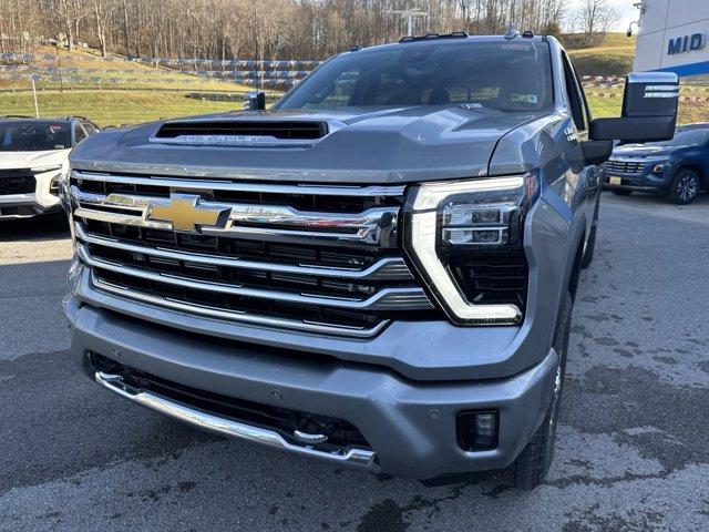 new 2025 Chevrolet Silverado 3500 car, priced at $86,080