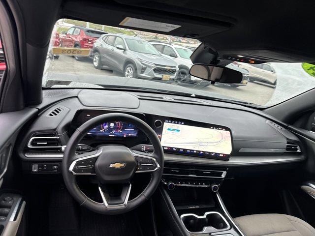 used 2024 Chevrolet Traverse car, priced at $34,055