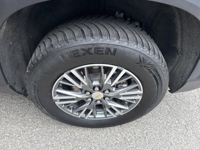 used 2024 Chevrolet Traverse car, priced at $34,055