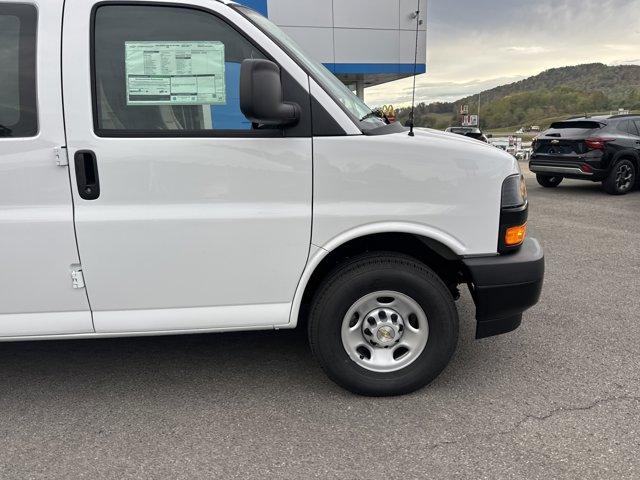 new 2025 Chevrolet Express 2500 car, priced at $46,615