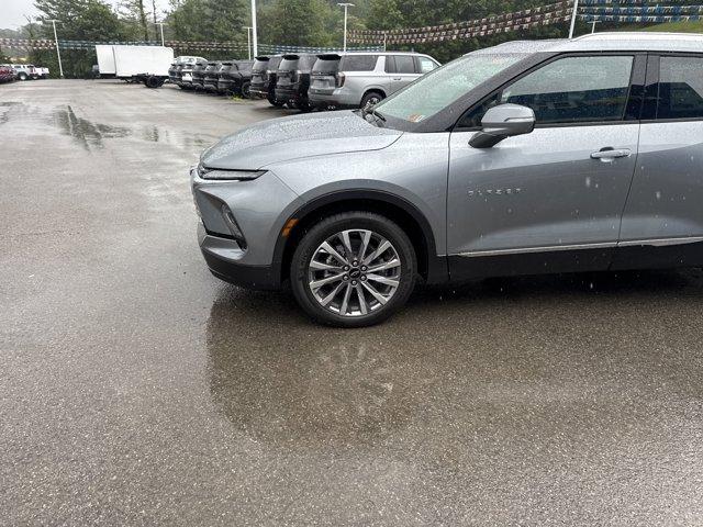 new 2025 Chevrolet Blazer car, priced at $49,084