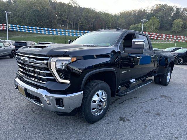 new 2025 Chevrolet Silverado 3500 car, priced at $82,607