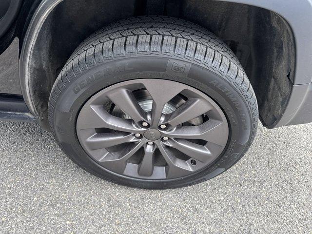 used 2021 Jeep Cherokee car, priced at $21,498