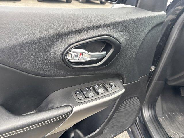 used 2021 Jeep Cherokee car, priced at $21,498