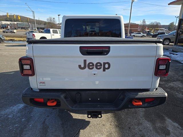 used 2023 Jeep Gladiator car, priced at $40,815