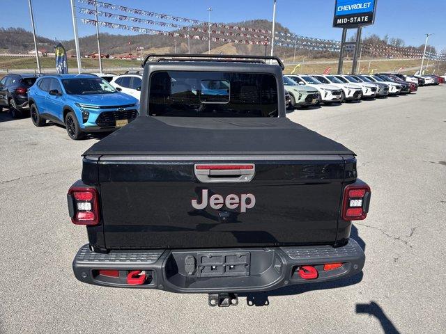 used 2020 Jeep Gladiator car, priced at $34,132