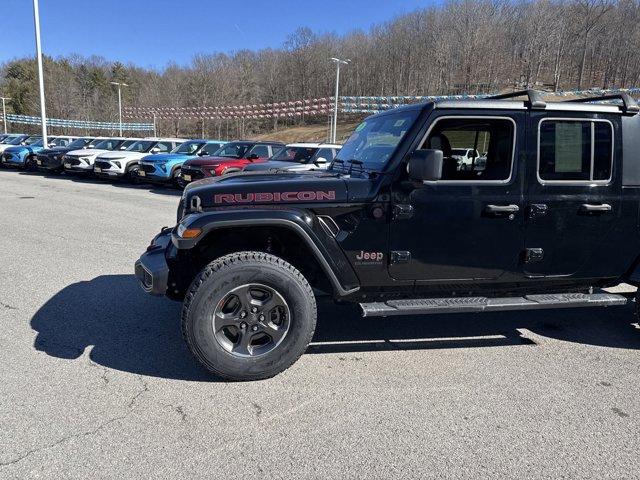 used 2020 Jeep Gladiator car, priced at $34,132