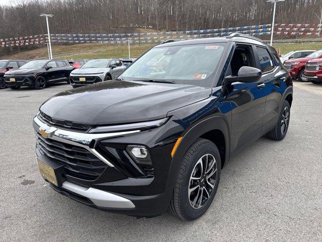 new 2025 Chevrolet TrailBlazer car, priced at $28,763