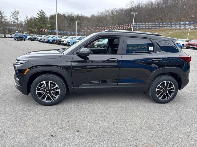 new 2025 Chevrolet TrailBlazer car, priced at $28,763