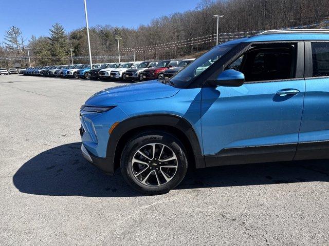 new 2025 Chevrolet TrailBlazer car, priced at $25,313