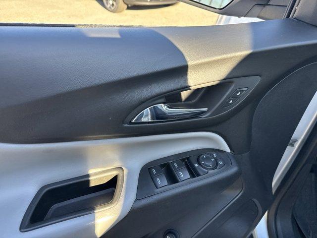 used 2021 Chevrolet Equinox car, priced at $19,325