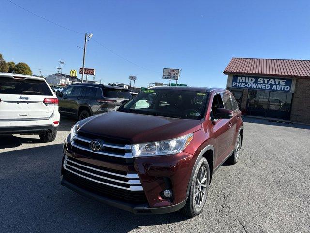 used 2019 Toyota Highlander car, priced at $24,097