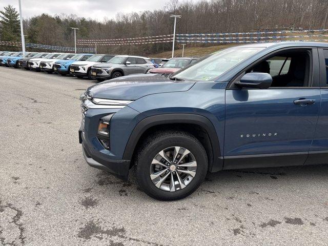 new 2025 Chevrolet Equinox car, priced at $29,870