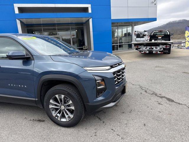 new 2025 Chevrolet Equinox car, priced at $29,870